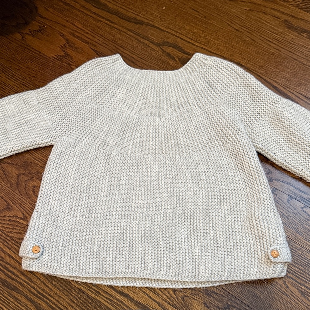 Zara Cream Knit Button-Hem Sweater
